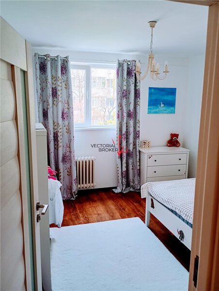 Basarabia, Costin Georgian, 2 camere, et. 2, renovat, mobilat si utilat,